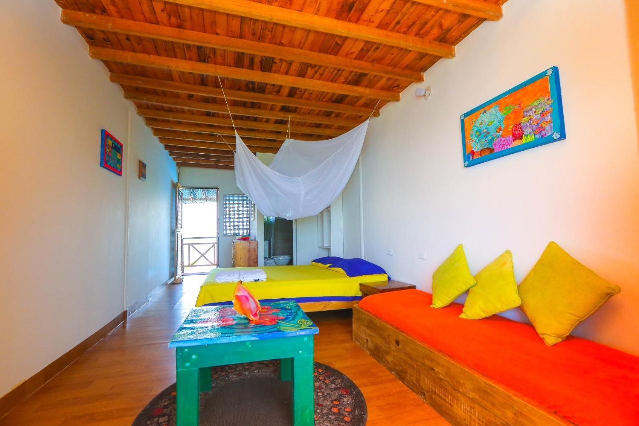 Hotel Puntanorte Tintipan Island Extérieur photo