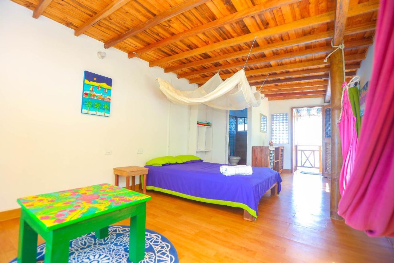 Hotel Puntanorte Tintipan Island Extérieur photo