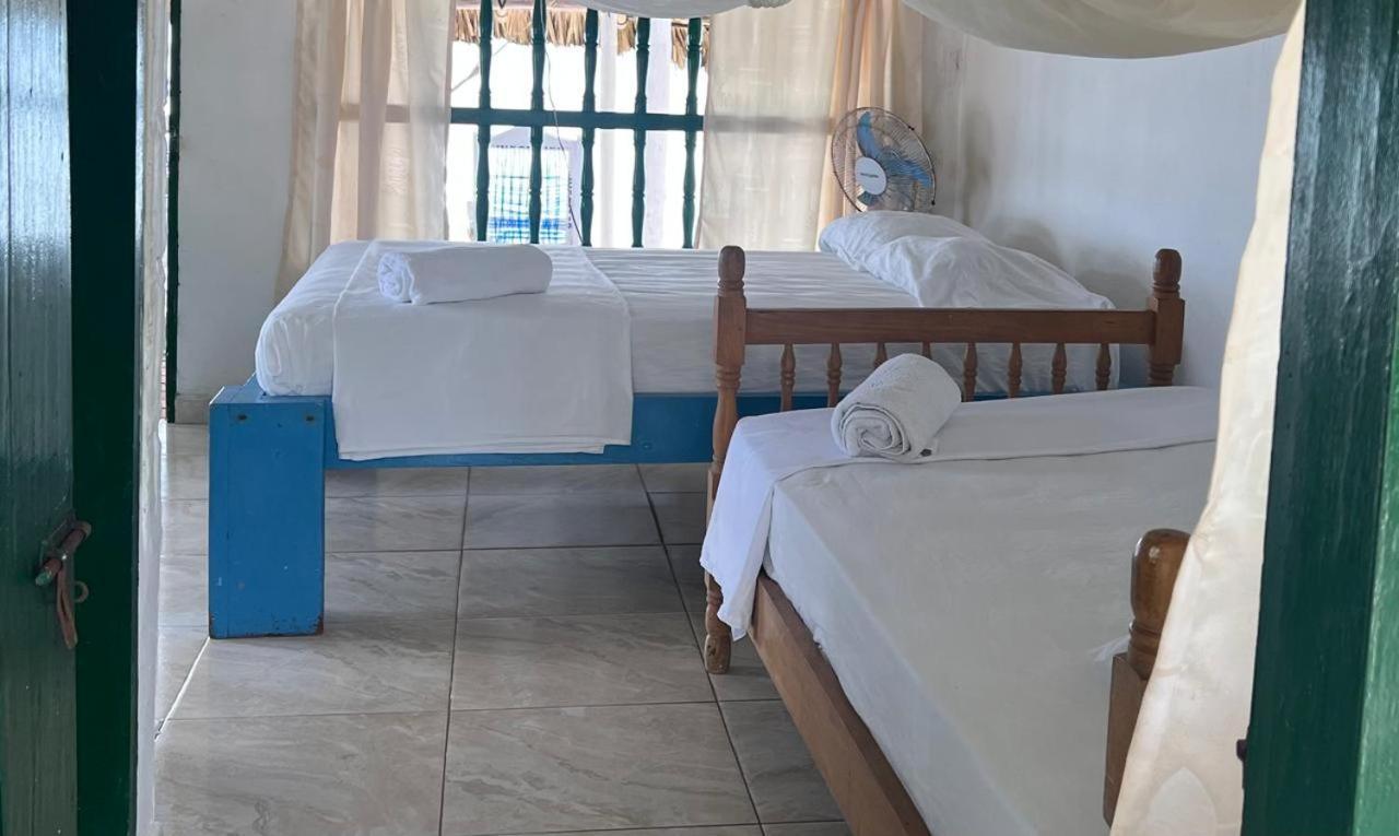 Hotel Puntanorte Tintipan Island Extérieur photo