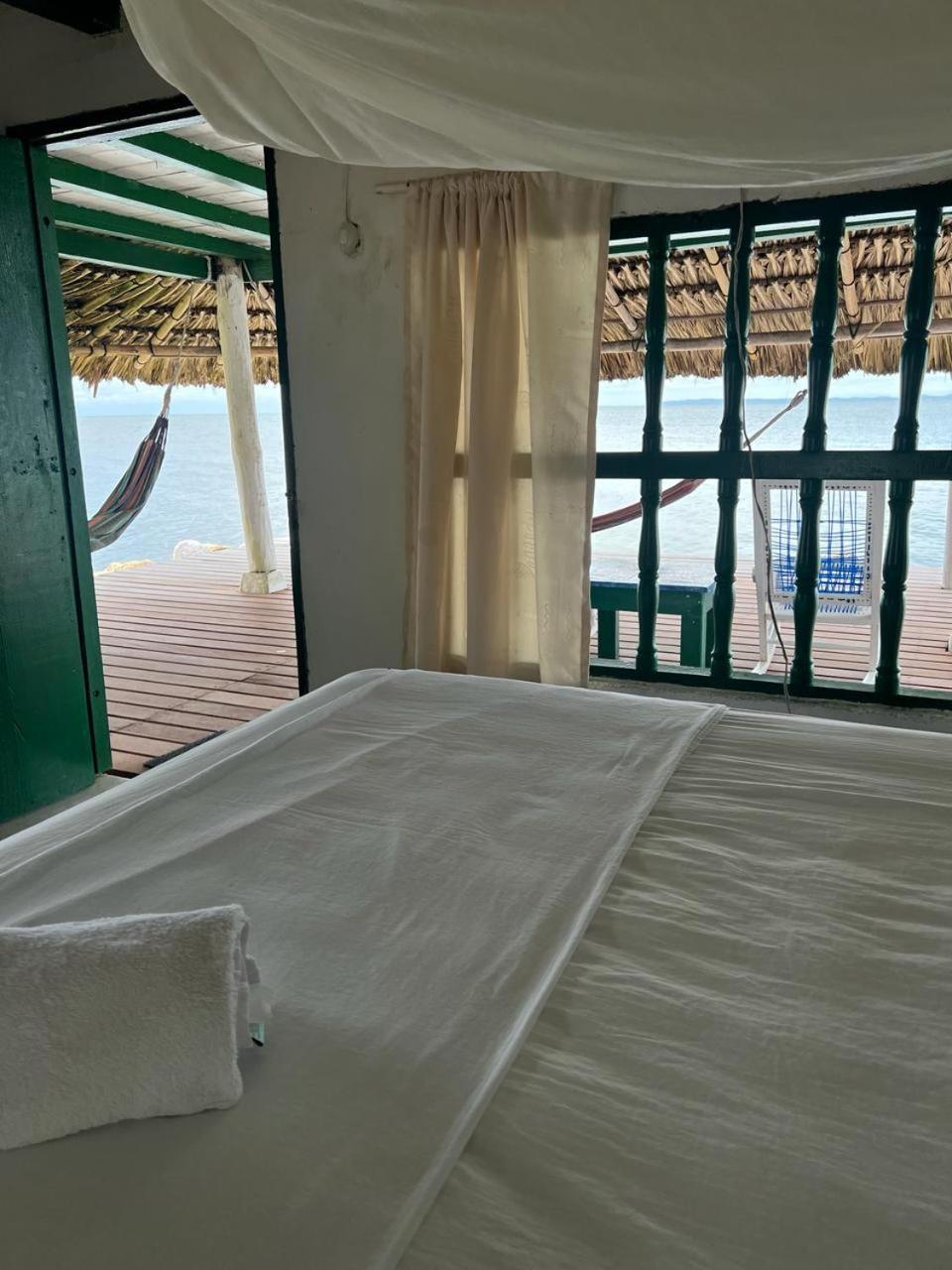 Hotel Puntanorte Tintipan Island Extérieur photo